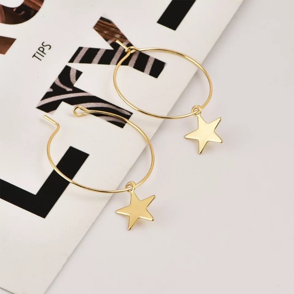 💫 “Make a Wish” Star Hoop Cute Simple Earrings - Picture 5 of 6